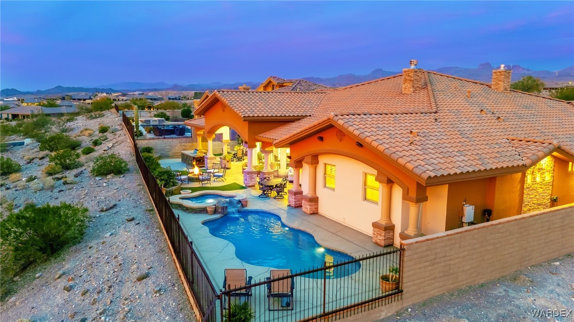 1423 Pioneer Trail