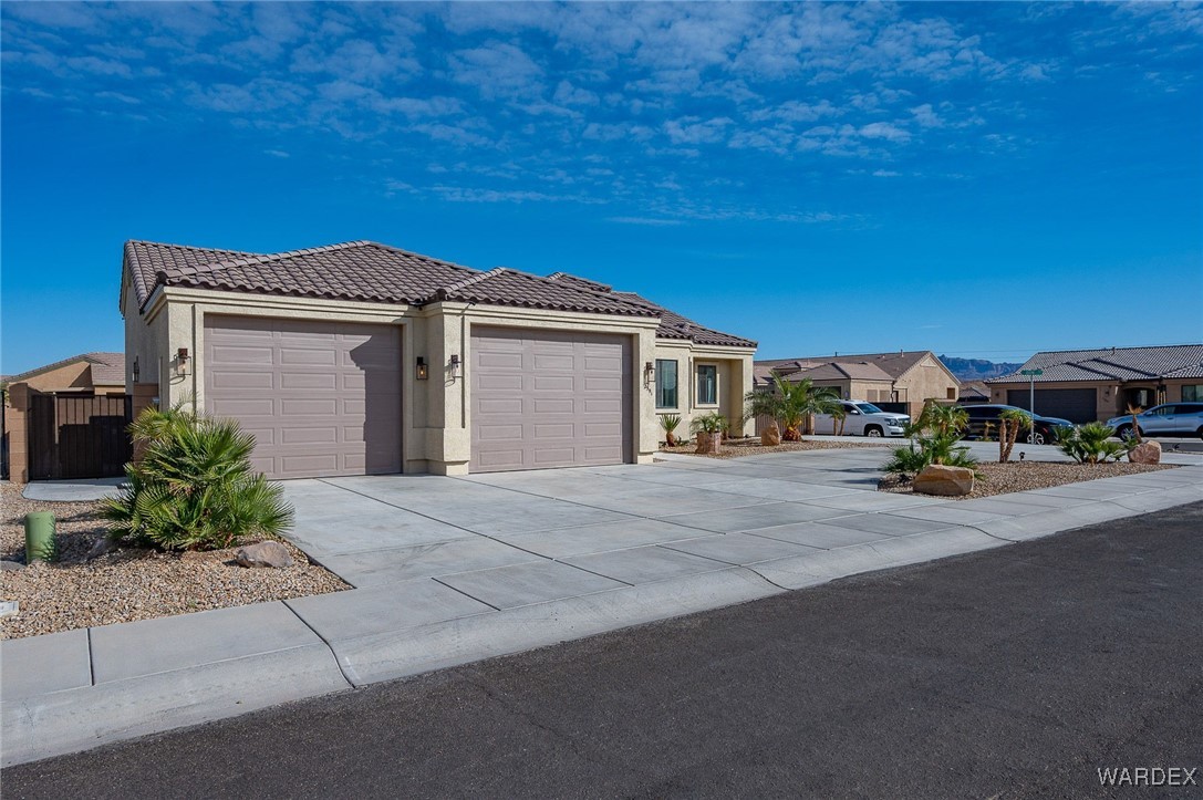 2591 Montano Ridge Drive