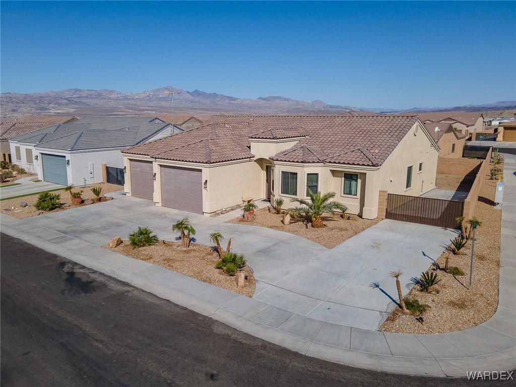 2591 Montano Ridge Drive