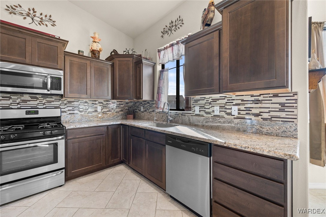 2591 Montano Ridge Drive