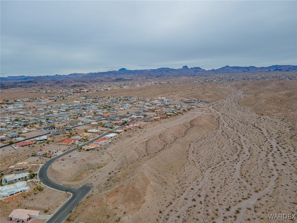 000 Locust Boulevard