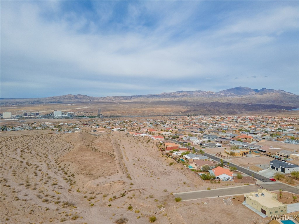 000 Locust Boulevard