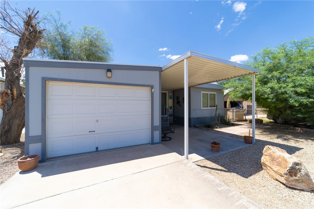 600 E A Street