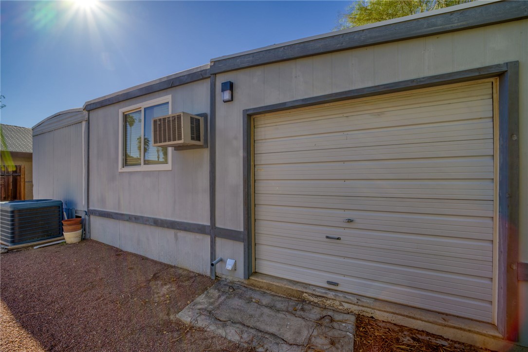 600 E A Street