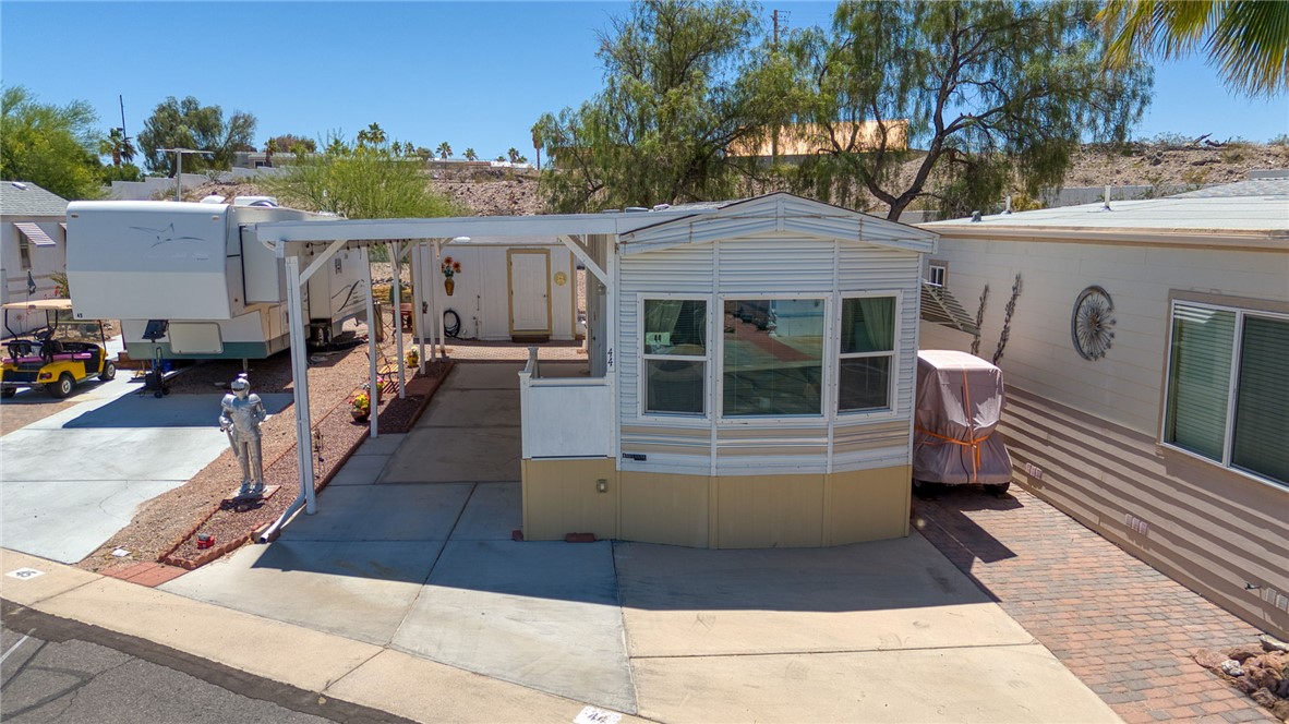 2000 Ramar Road 44