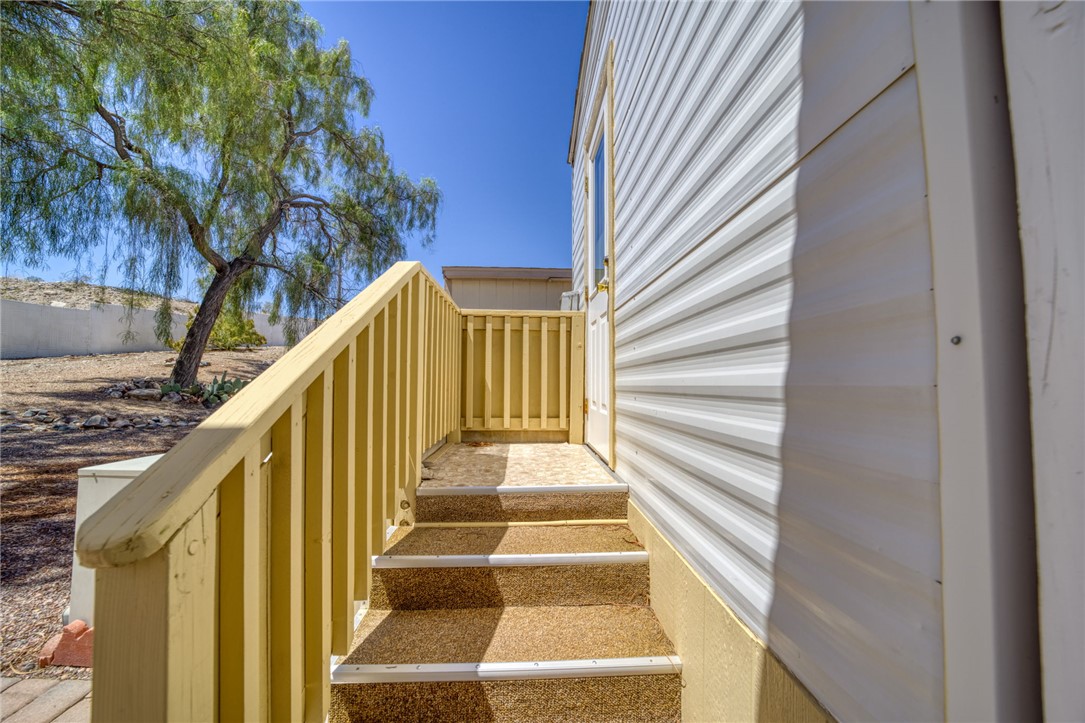 2000 Ramar Road 44