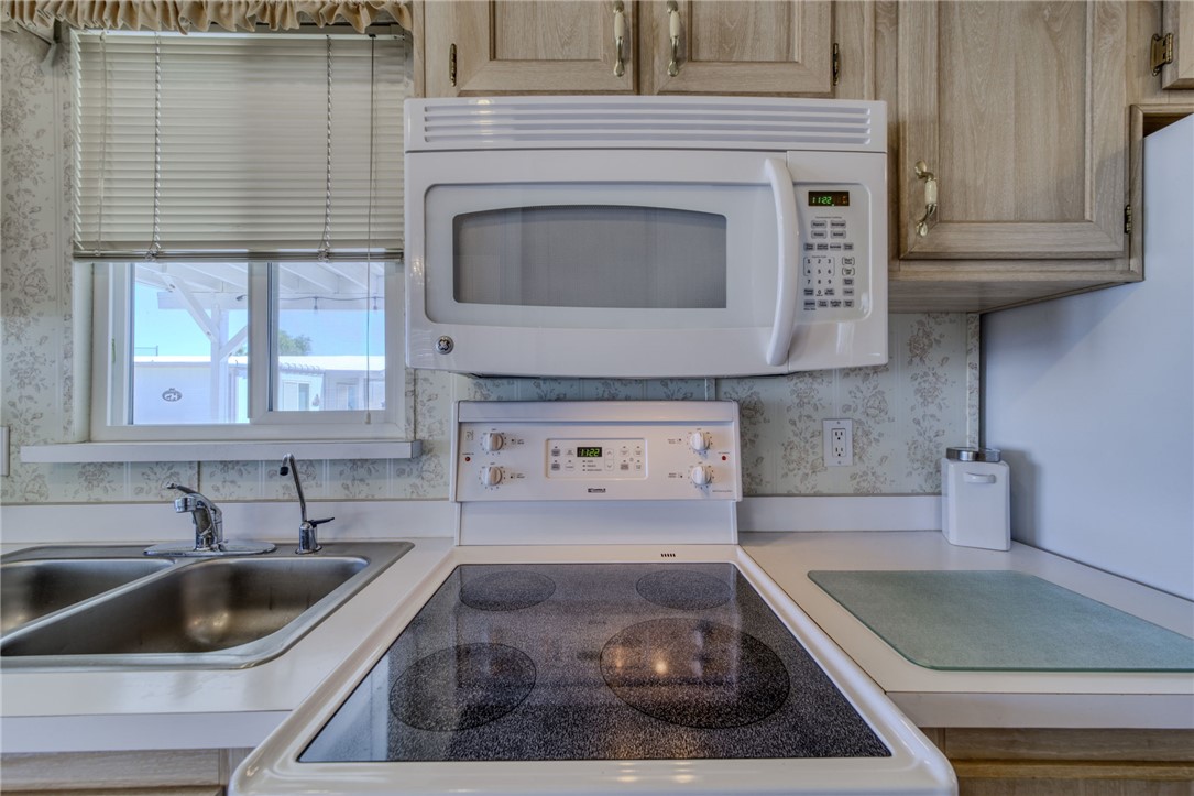 2000 Ramar Road 44