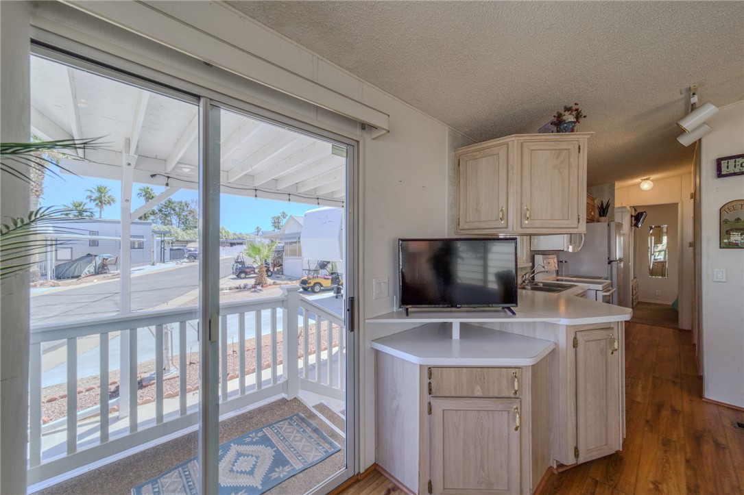 2000 Ramar Road 44
