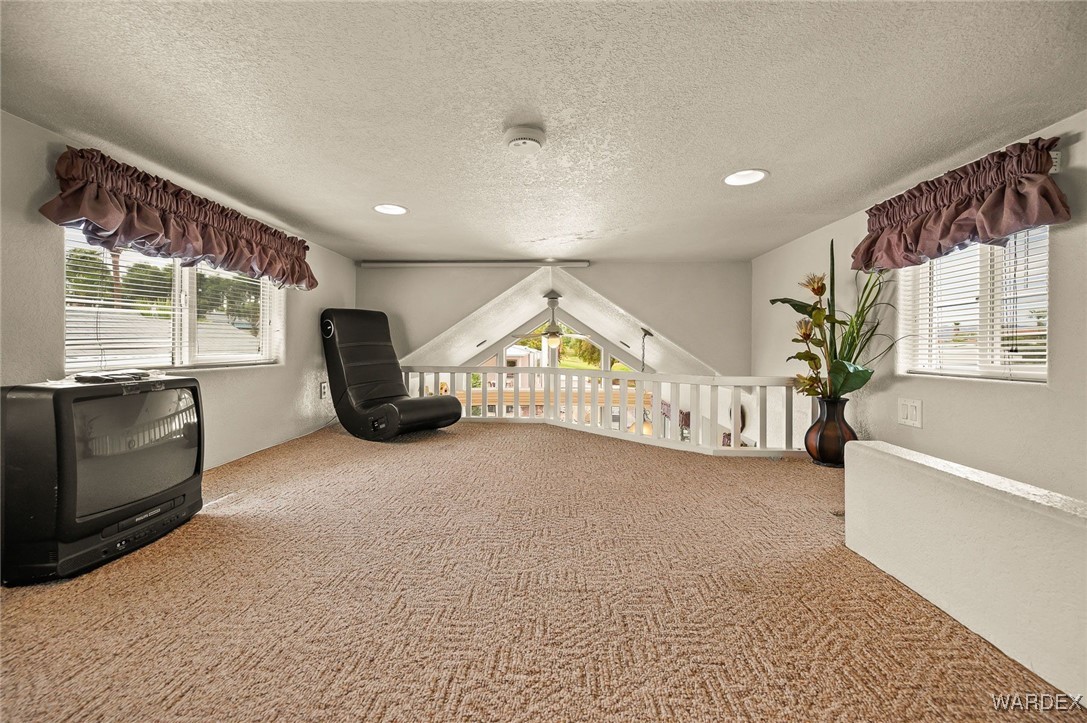 2000 Ramar Road 689