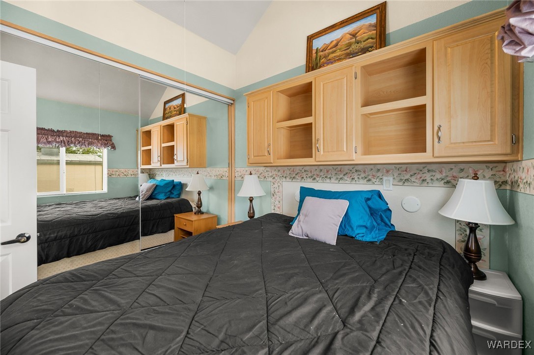2000 Ramar Road 689