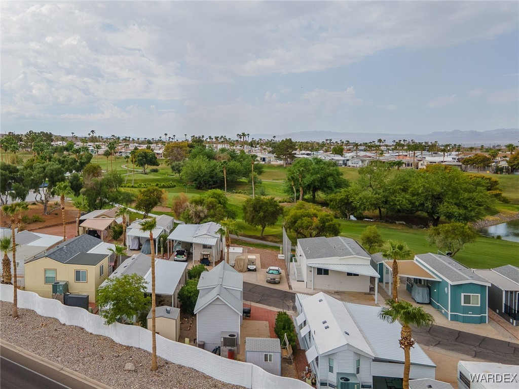 2000 Ramar Road 689