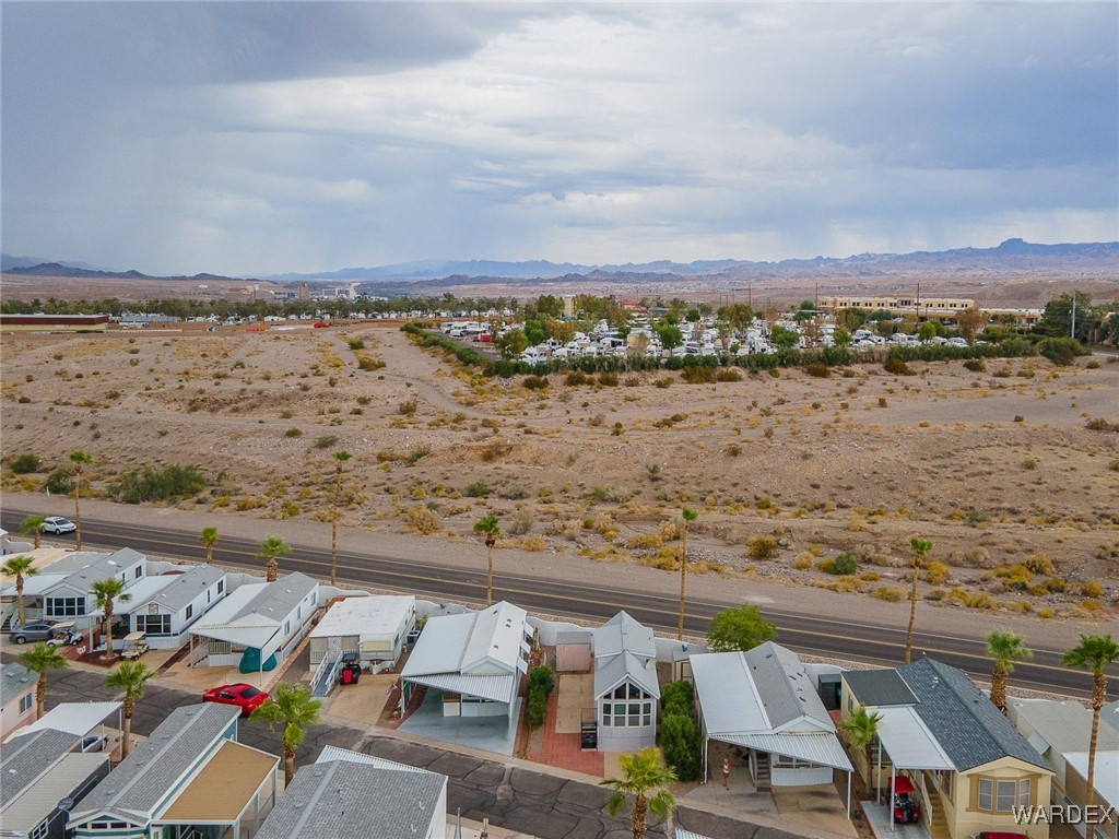 2000 Ramar Road 689
