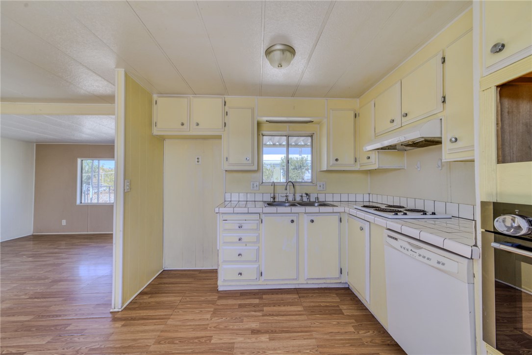 2300 Pima Lane