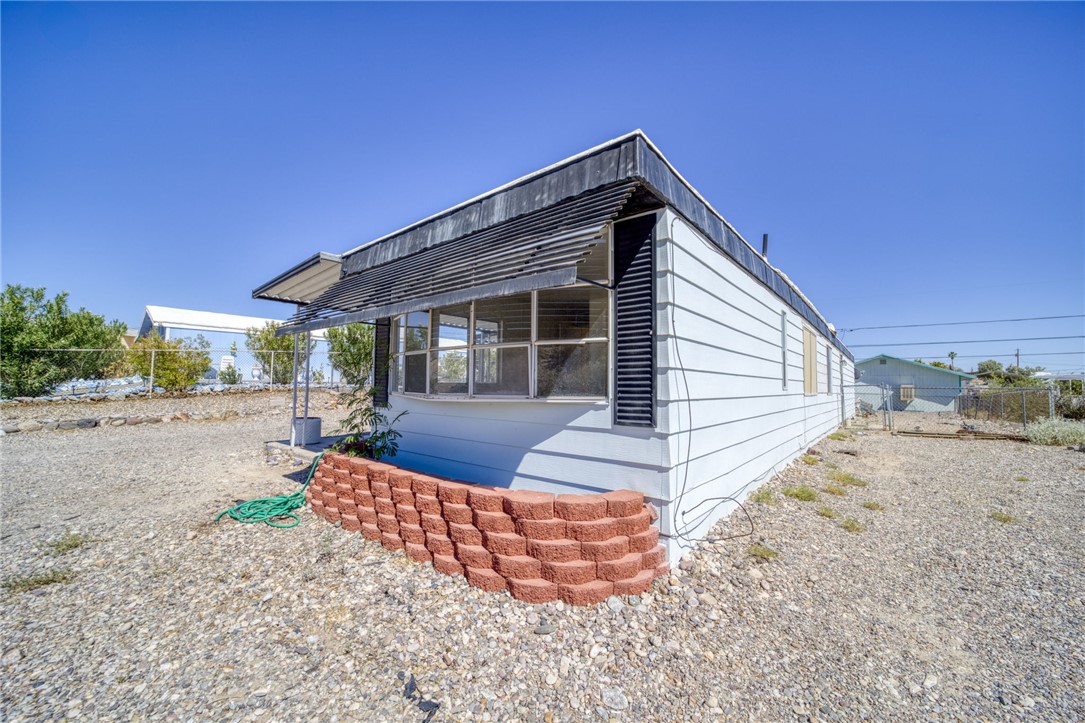 2300 Pima Lane
