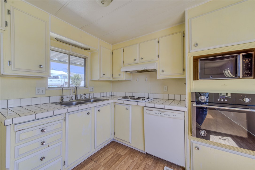 2300 Pima Lane