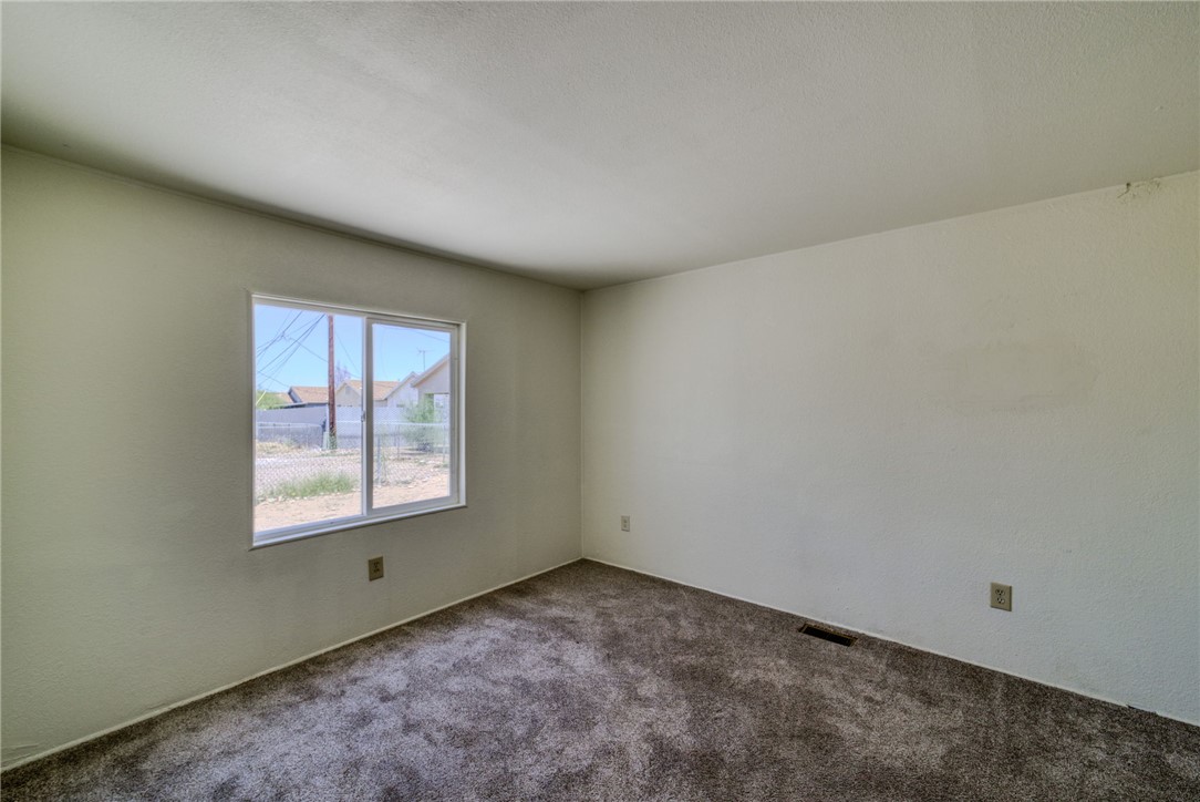 1960 Oliver Drive