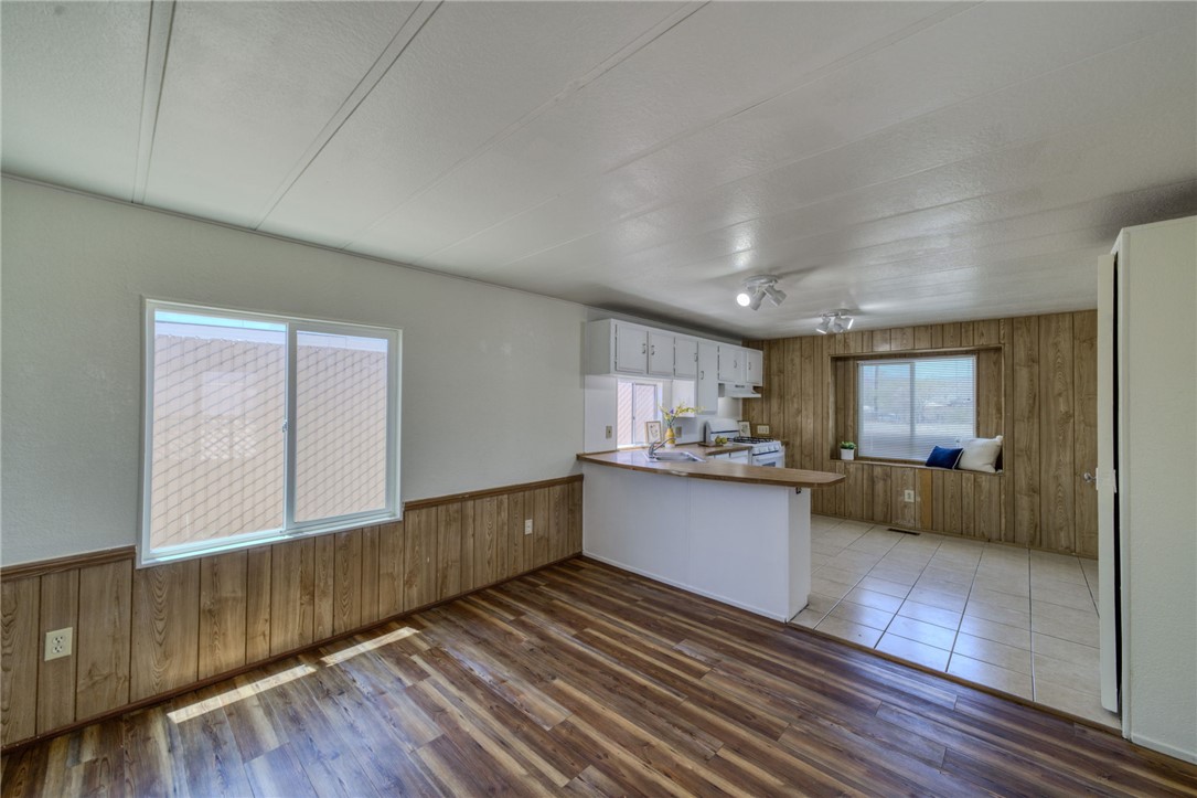 1960 Oliver Drive