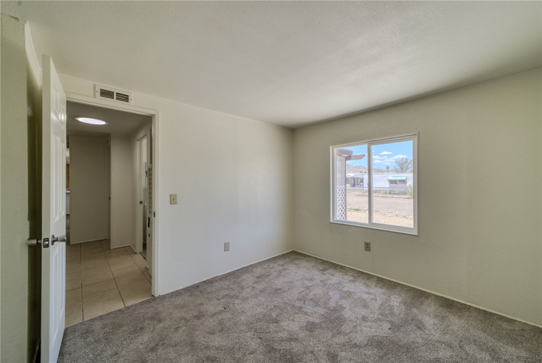 1960 Oliver Drive