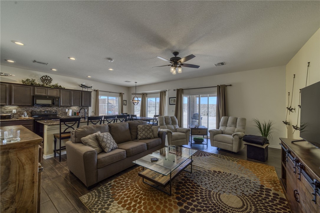 2740 Wilderness Lane