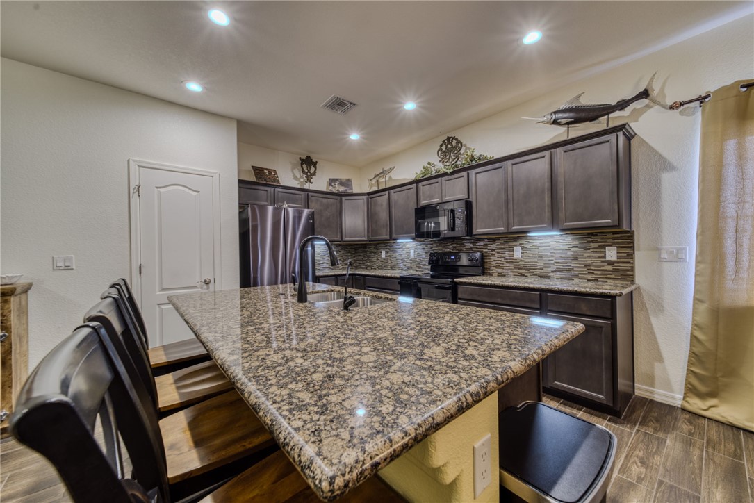 2740 Wilderness Lane