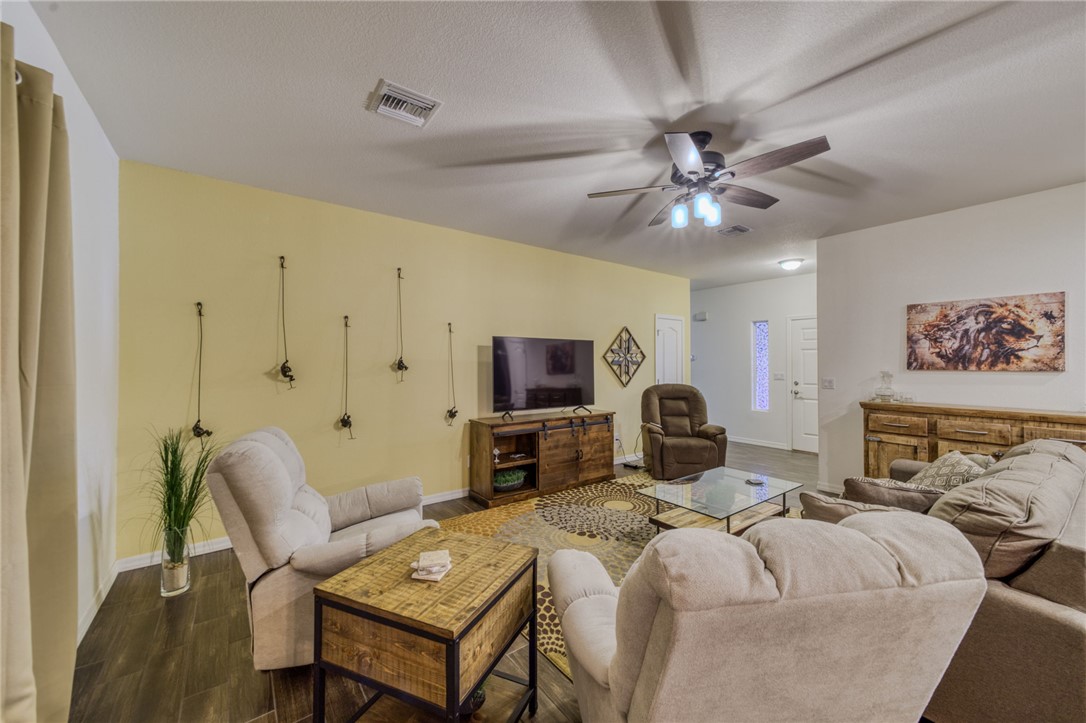 2740 Wilderness Lane