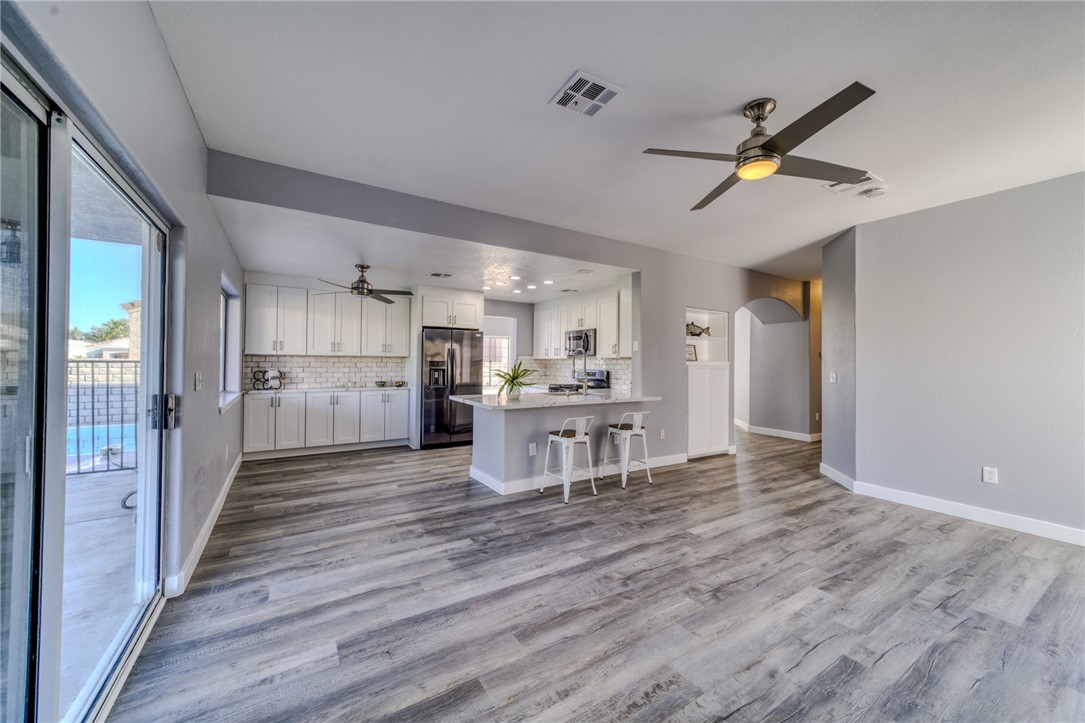 5900 S Mountain View Road