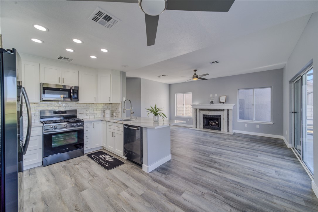 5900 S Mountain View Road