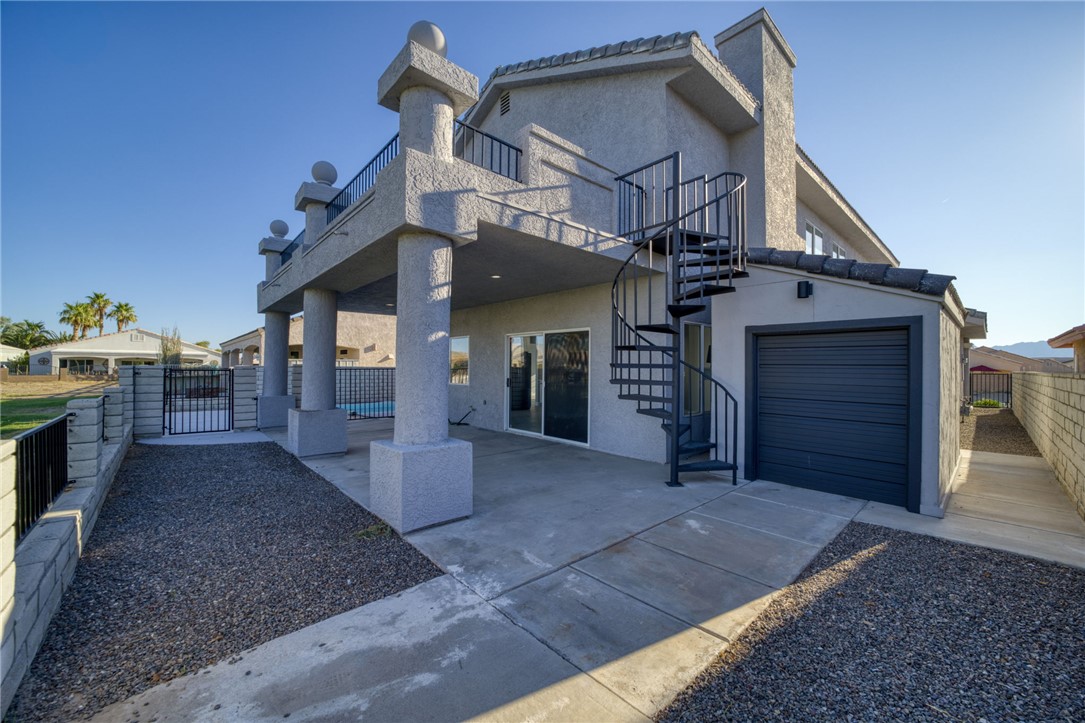 5900 S Mountain View Road