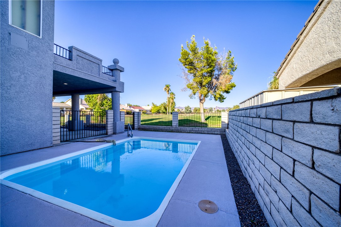 5900 S Mountain View Road