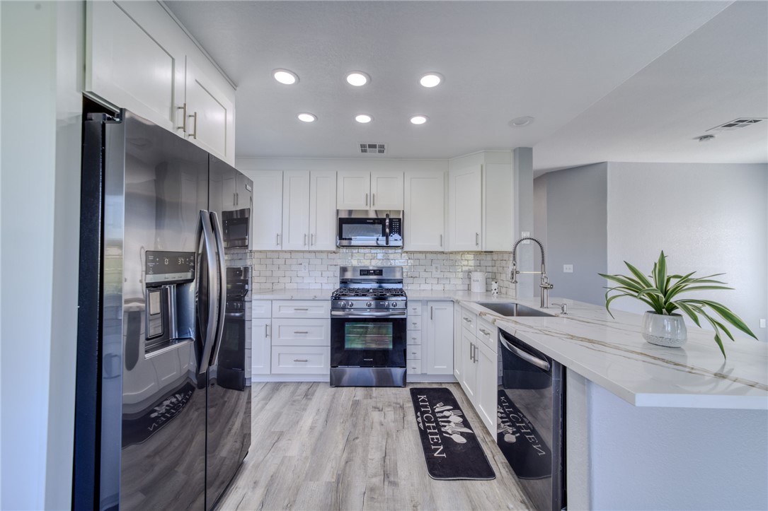 5900 S Mountain View Road