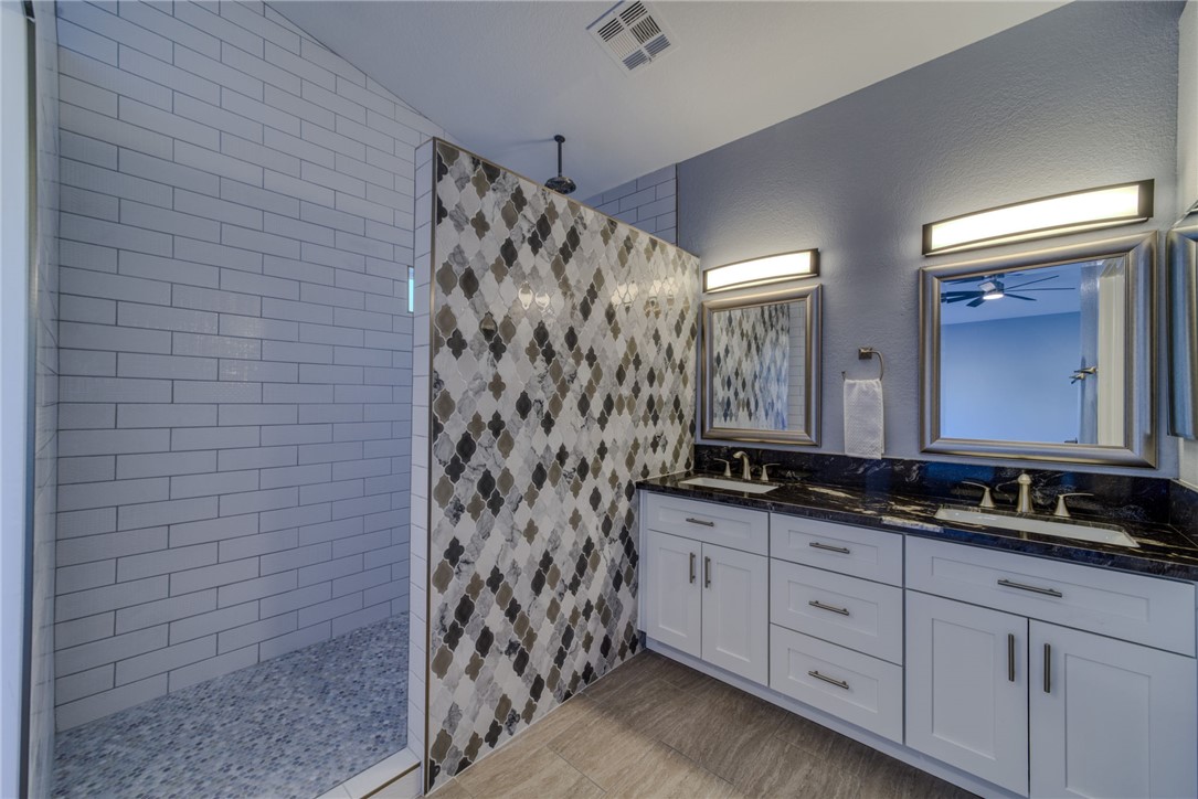 5900 S Mountain View Road