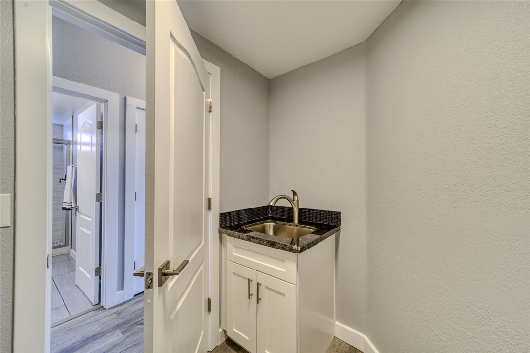 5900 S Mountain View Road