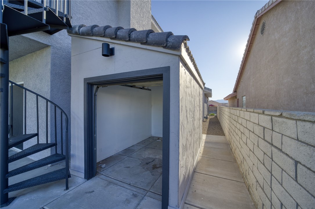 5900 S Mountain View Road