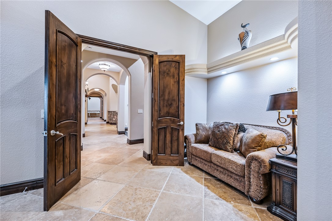 1439 Pioneer Trail