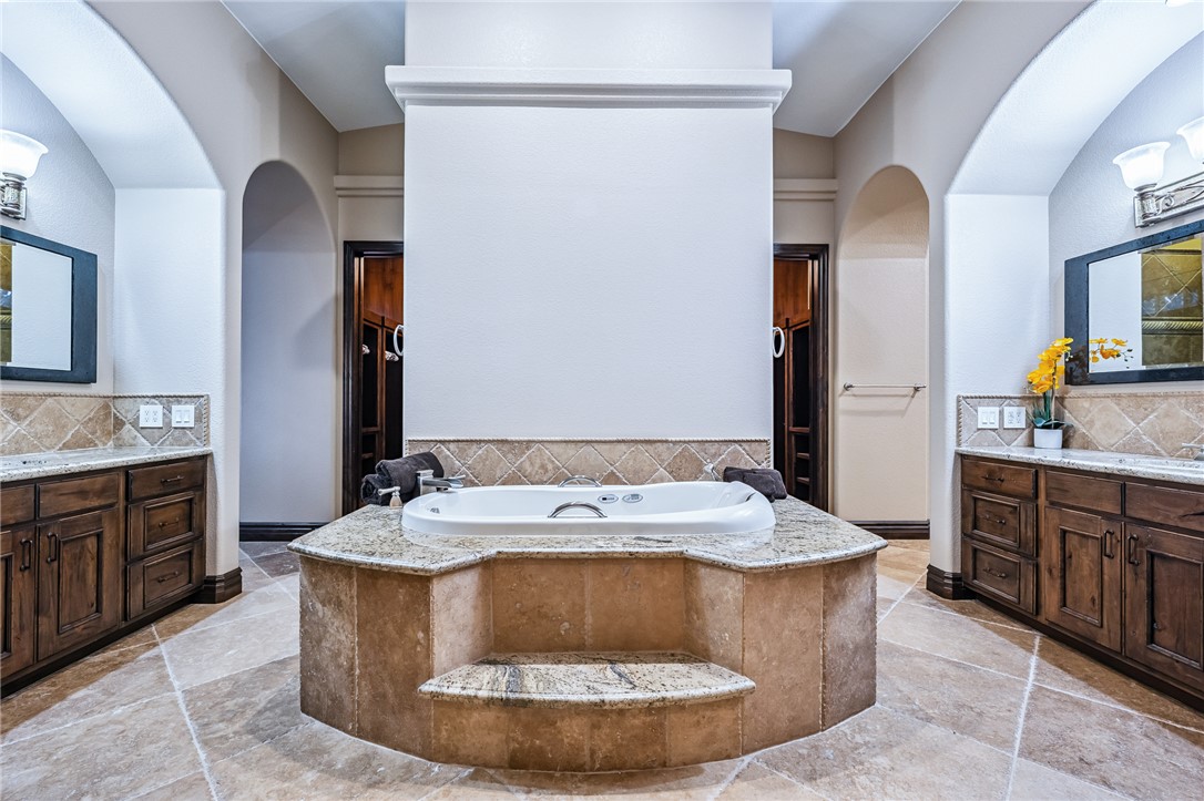 1439 Pioneer Trail