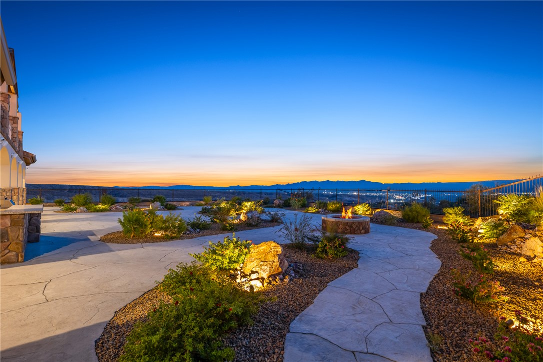 1439 Pioneer Trail