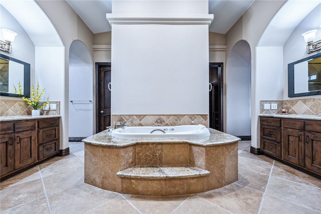 1439 Pioneer Trail
