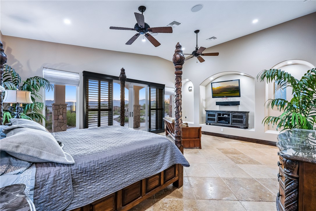 1439 Pioneer Trail