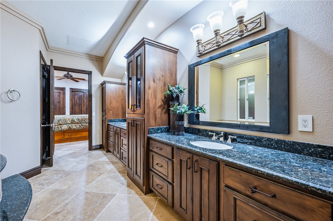 1439 Pioneer Trail