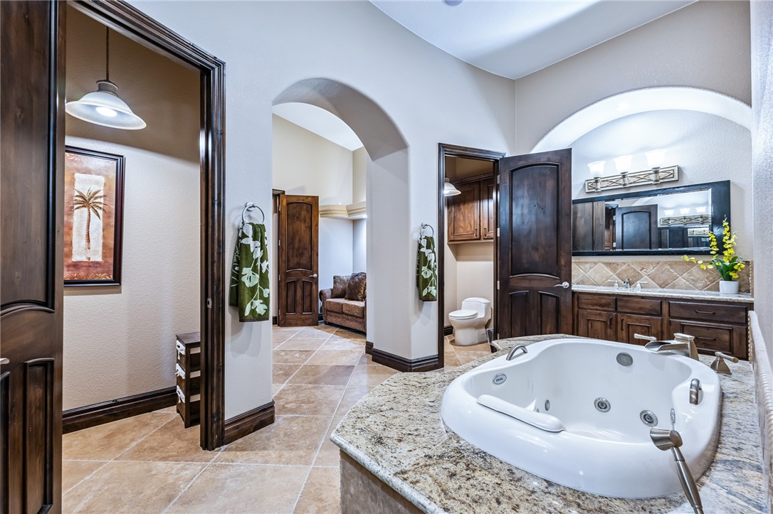 1439 Pioneer Trail