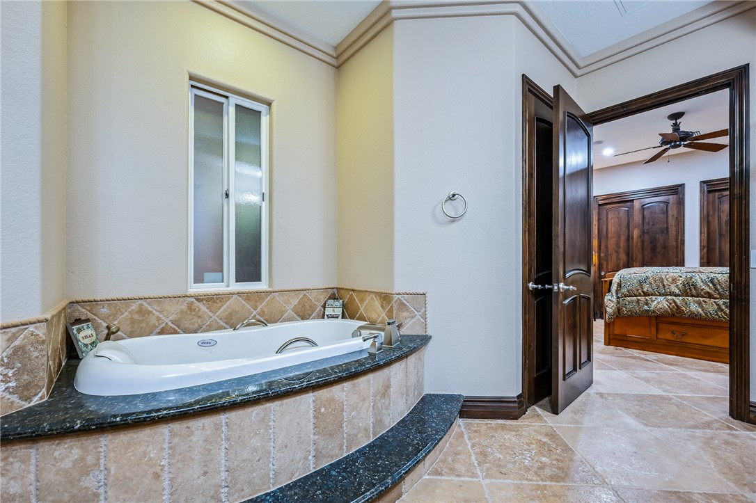 1439 Pioneer Trail