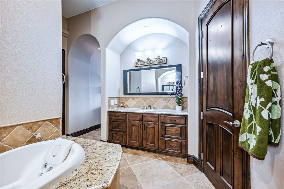 1439 Pioneer Trail
