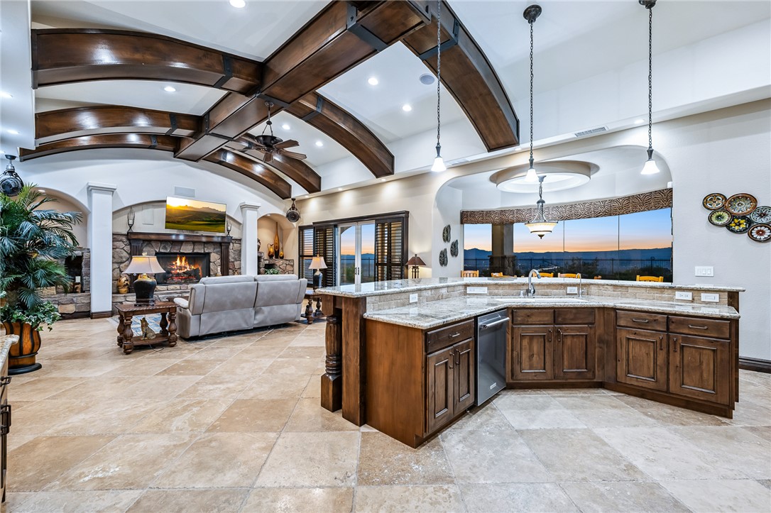 1439 Pioneer Trail