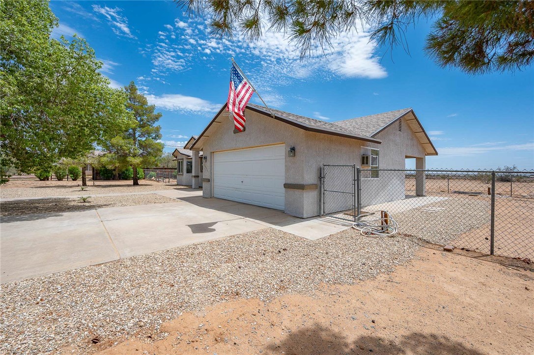 5592 W Tonto Road