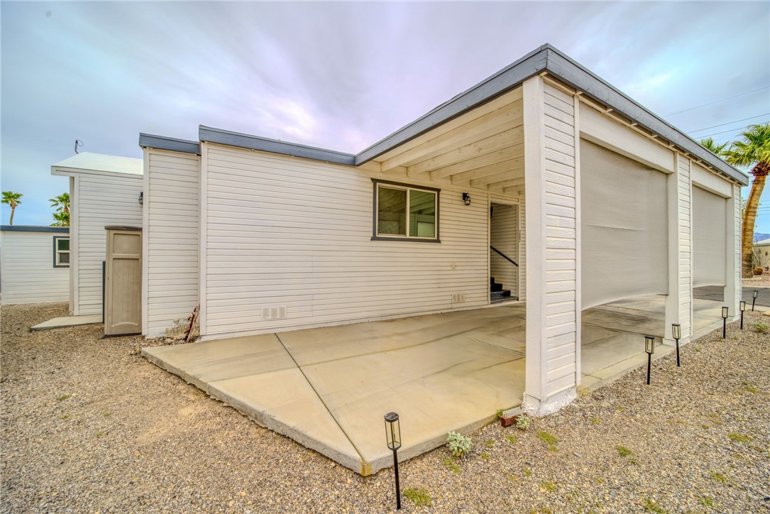 2000 Ramar Road 207