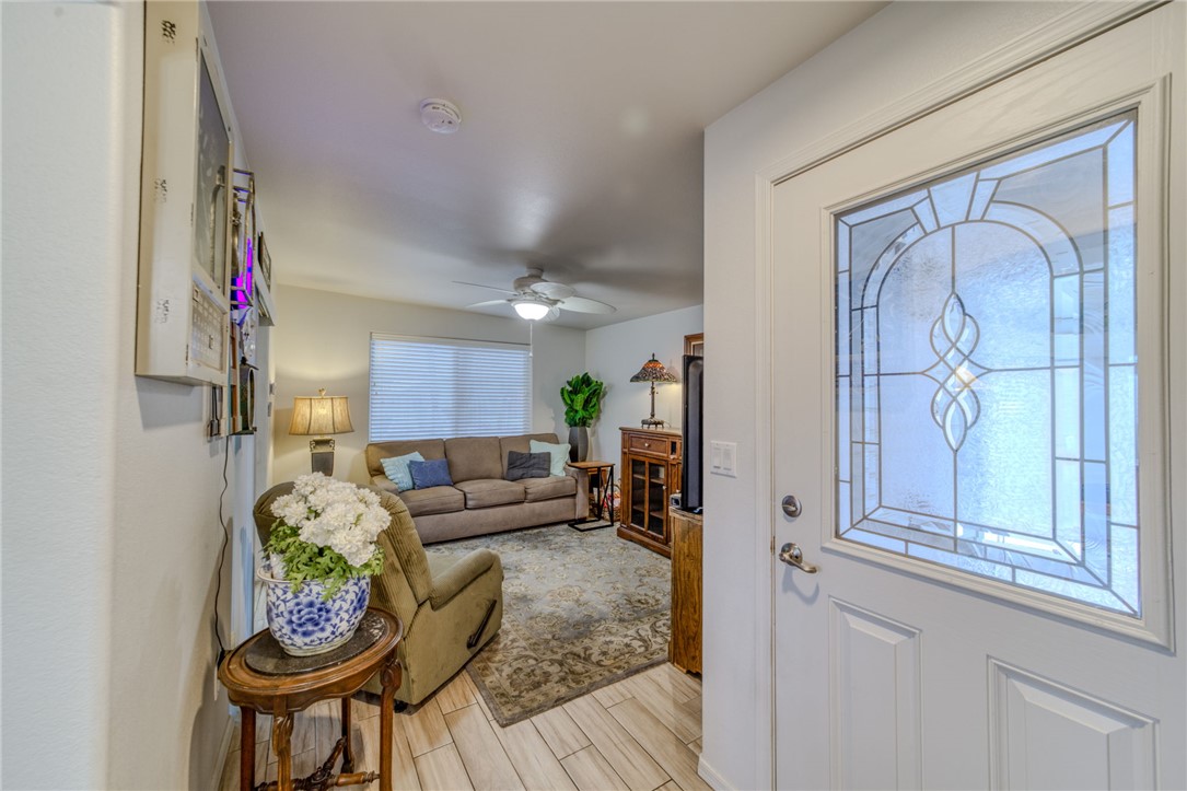 2000 Ramar Road 207