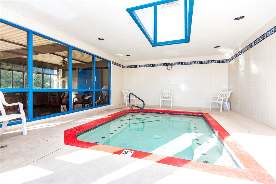 2000 Ramar Road 207