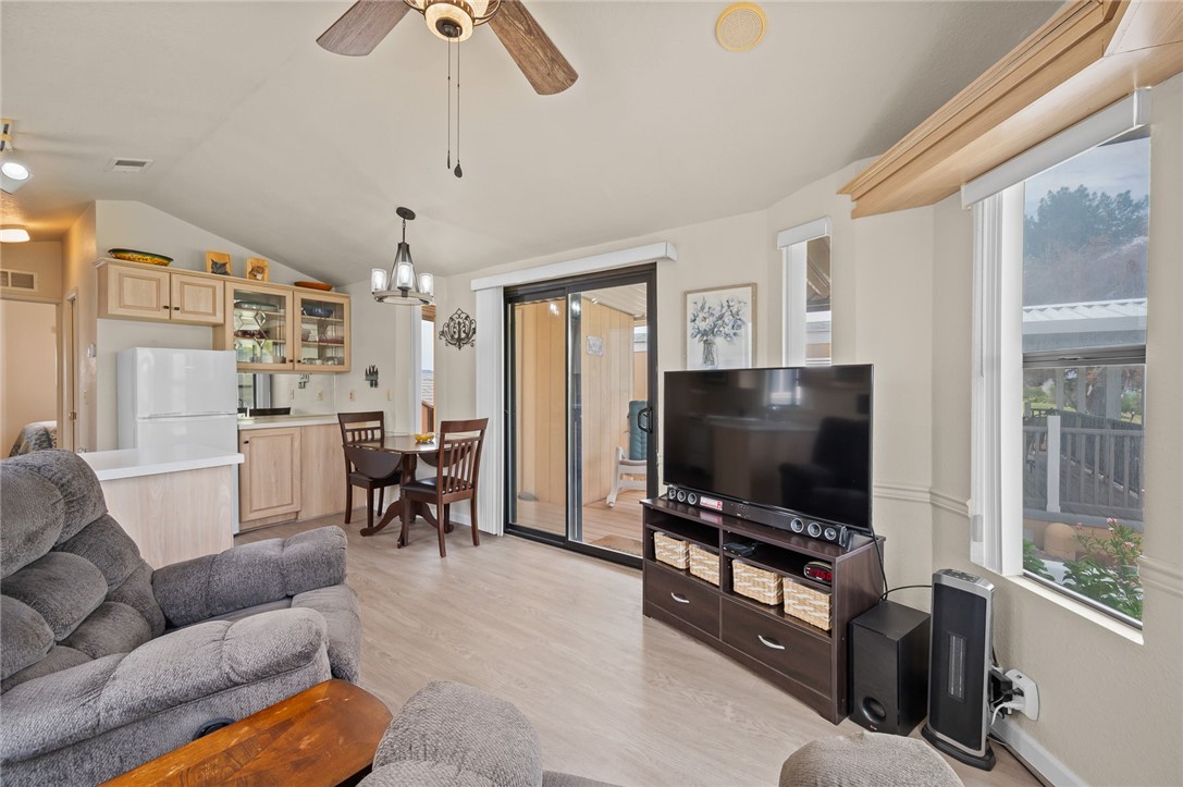 2000 Ramar Road 612