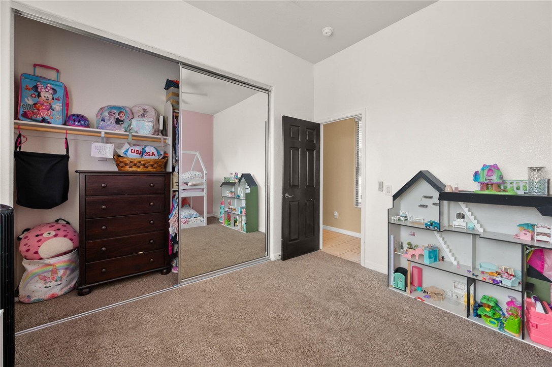 2914 Fort Mojave Drive