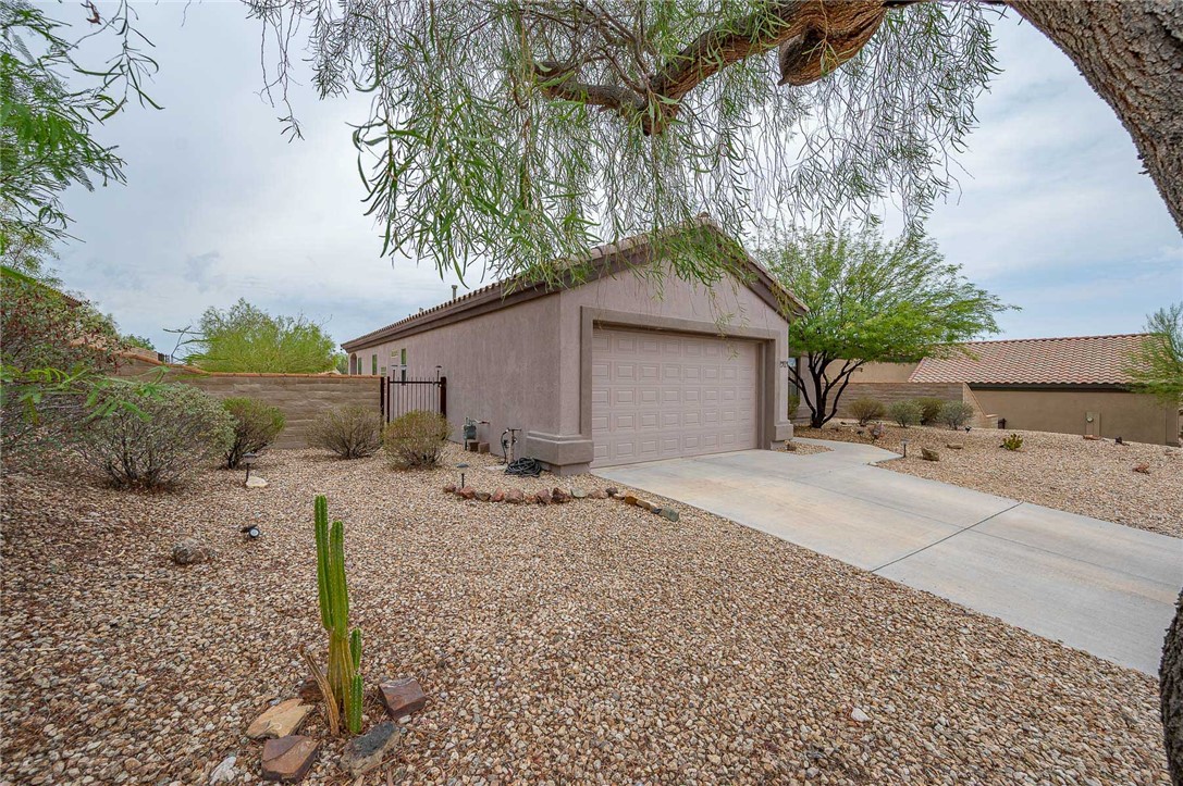 2914 Fort Mojave Drive
